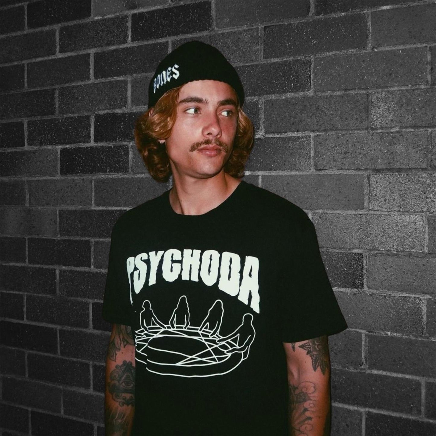 "CROWN OF MINDS" TEE